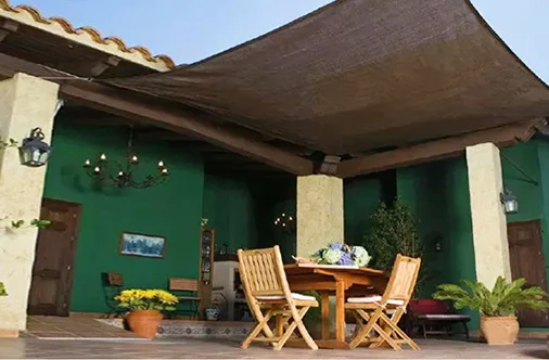 सनस्क्रीन नेट निवडताना मी कोणत्या गोष्टीकडे लक्ष दिले पाहिजे